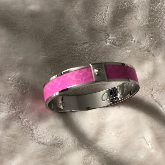 100% Authentic Brand New Coach Signature Bangle - Picture 2 of 3